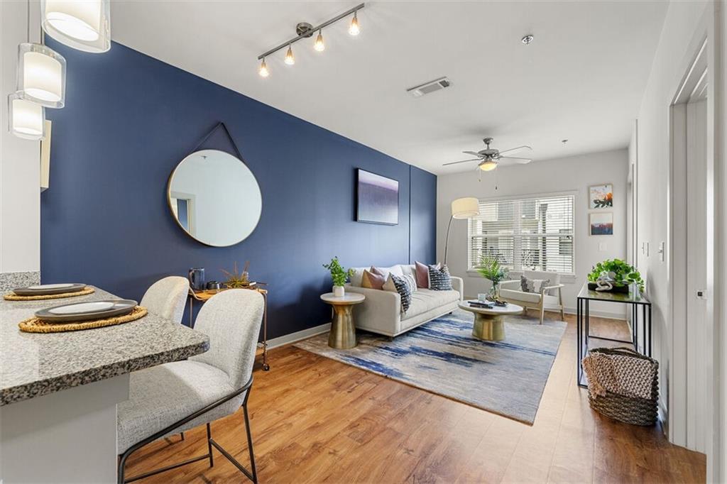 131 Ponce de Leon Avenue 307