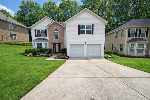 Homes For Sale - 5073 Laythan Jace Court<br/> Snellville, GA 30039
