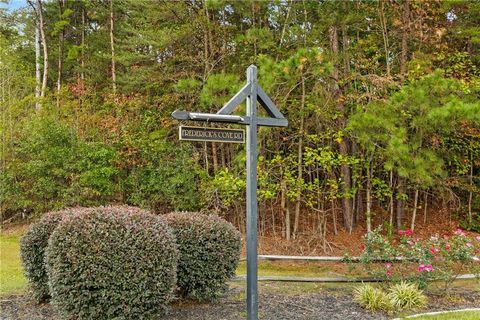 A home in Dawsonville