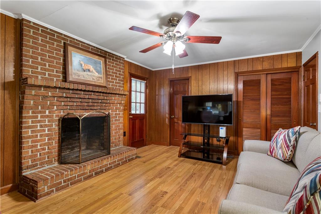KINGSWOOD-FORSYTH - Residential
