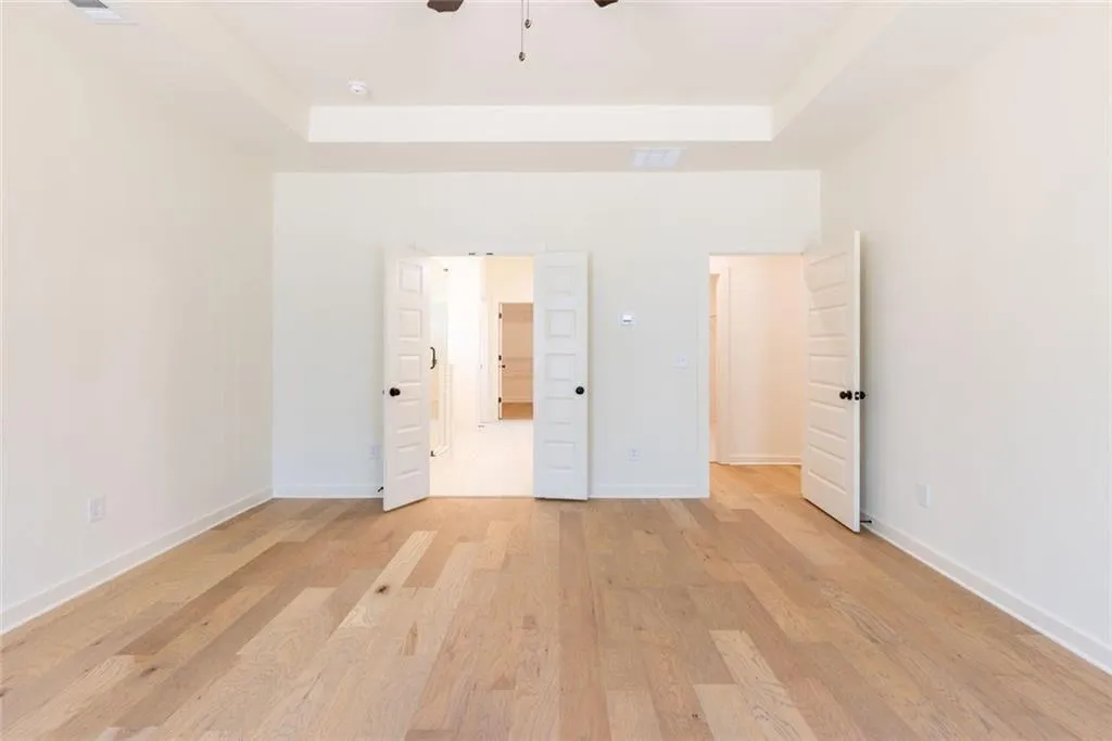 Gainesville, Georgia 30506, United States, 5 Bedrooms Bedrooms, ,5 BathroomsBathrooms,Residential,Active,232219