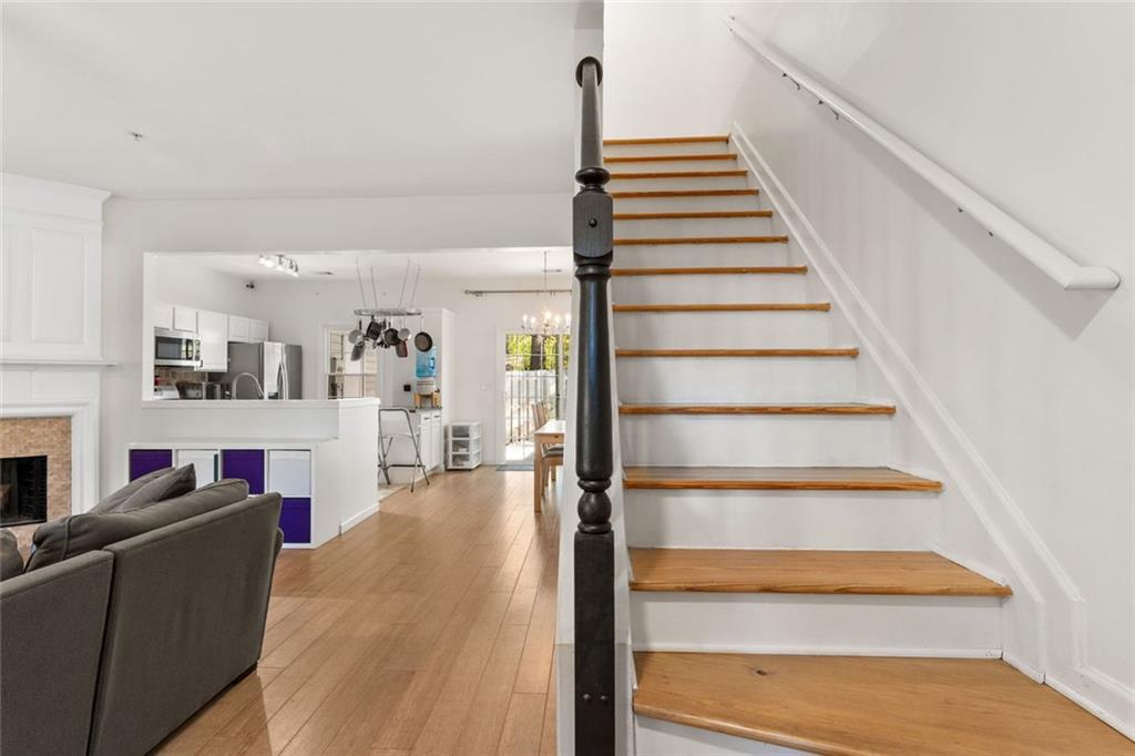 1215 Whitestone Ridge