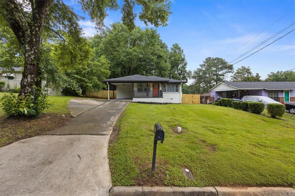 1553 McCallie Boulevard NW
