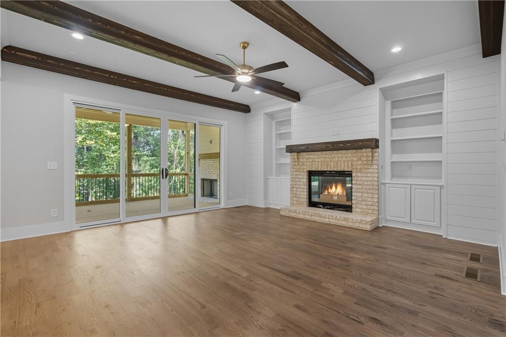 SUGAR PIKE ESTATES - Residential