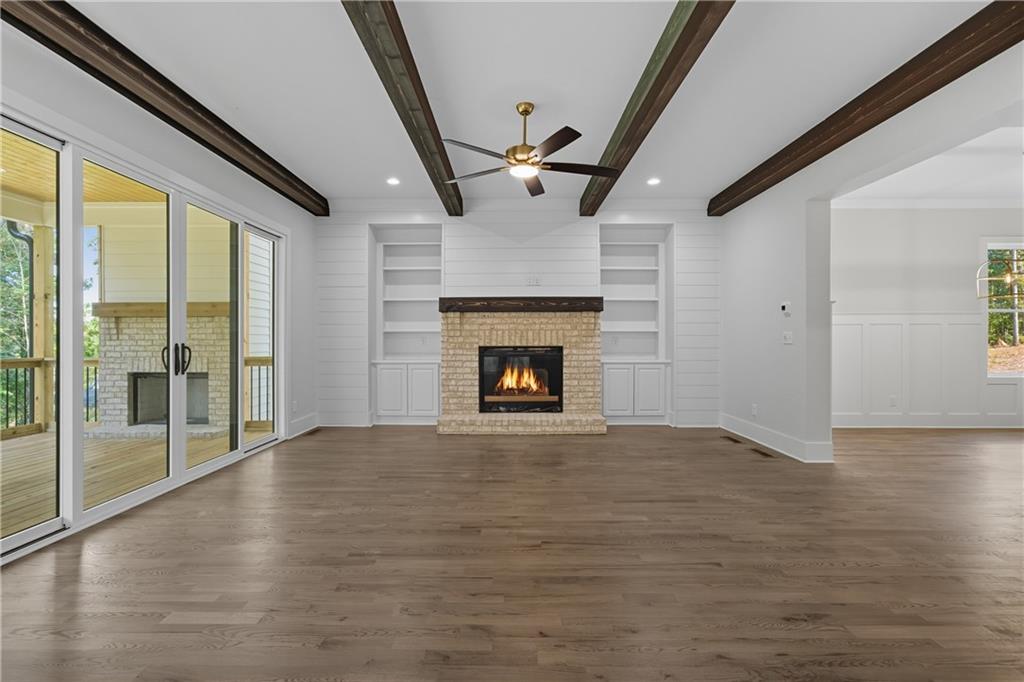 SUGAR PIKE ESTATES - Residential