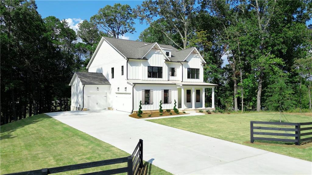 GORGEOUS ST HAVEN PLAN ON BEAUTIFUL PRIVATE 2 ACRE LOT*ELEGANT FOYER INVITES YOU INTO THIS ENTERTAINERS DELIGHT HOME*GOURMET ISLAND KITCHEN OPENS TO LARGE FAMILY ROOM WITH COFFERED CEILING*PRIVATE BEDROOM ON MAIN LEVEL*BRIGHT BREAKFAST AREA OPENS TO COVERED BACK DECK W/FIREPLACE*WONDERFUL MASTER SUITE W/SPA LIKE MASTER BATH*HIS AND HER CLOSETS* JACK & JILL BEDROOMS W/ WALK IN CLOSET*ADDITIONAL FIFTH BEDROOM UP W/OWN BATH & WALK IN CLOSET*MEDIA ROOM*FULL DAYLIGHT BASEMENT*3 CAR GARAGE*COME PICK OUT YOUR DECORATING ON THIS FABULOUS NEW HOME! GREAT PRICE.......AWESOME LOCATION!