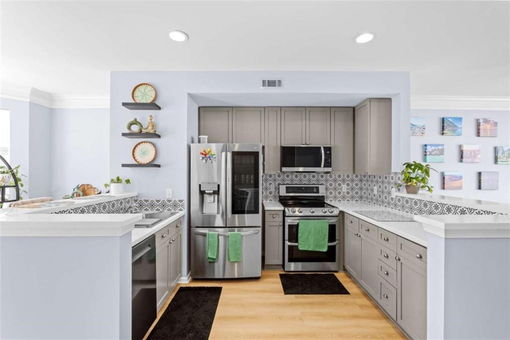 951 Glenwood Avenue 1106