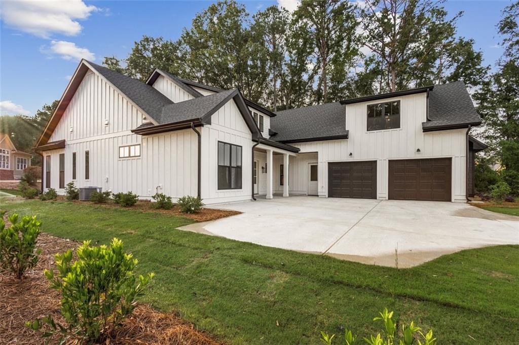 137 HAWKS Ridge