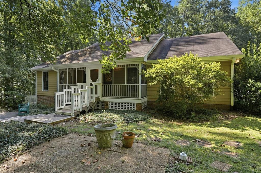 724 Clarke Trail