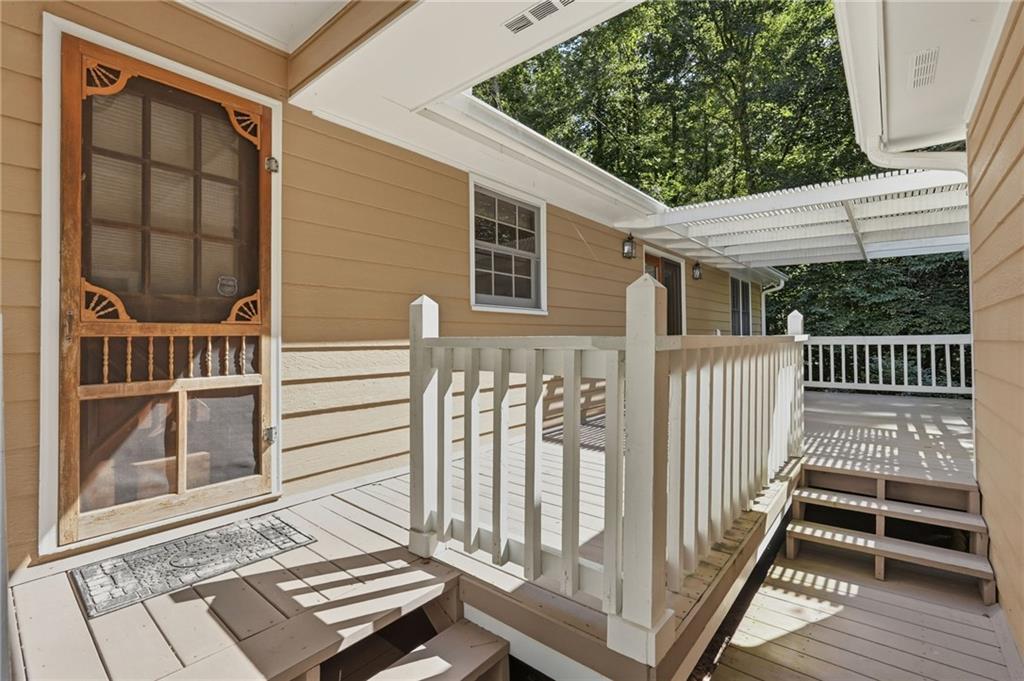 724 Clarke Trail
