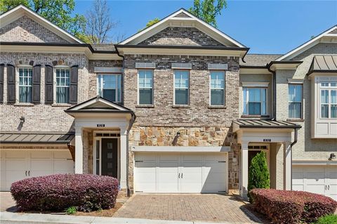 828 Canterbury Overlook NE Atlanta GA 30324