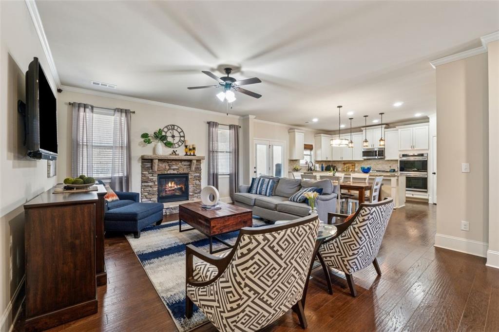 2096 Hamilton Lake Parkway, Buford, Georgia image 9
