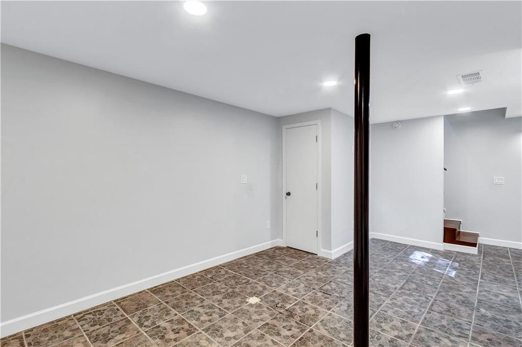 1328 Sharon Street, Atlanta, Georgia image 33