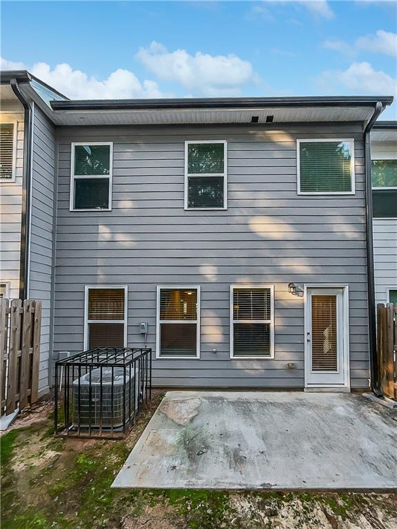 5120 Lower Elm Street, Atlanta, Georgia image 6