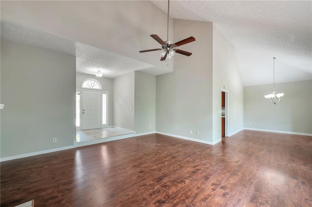 616 Lone Oak Court