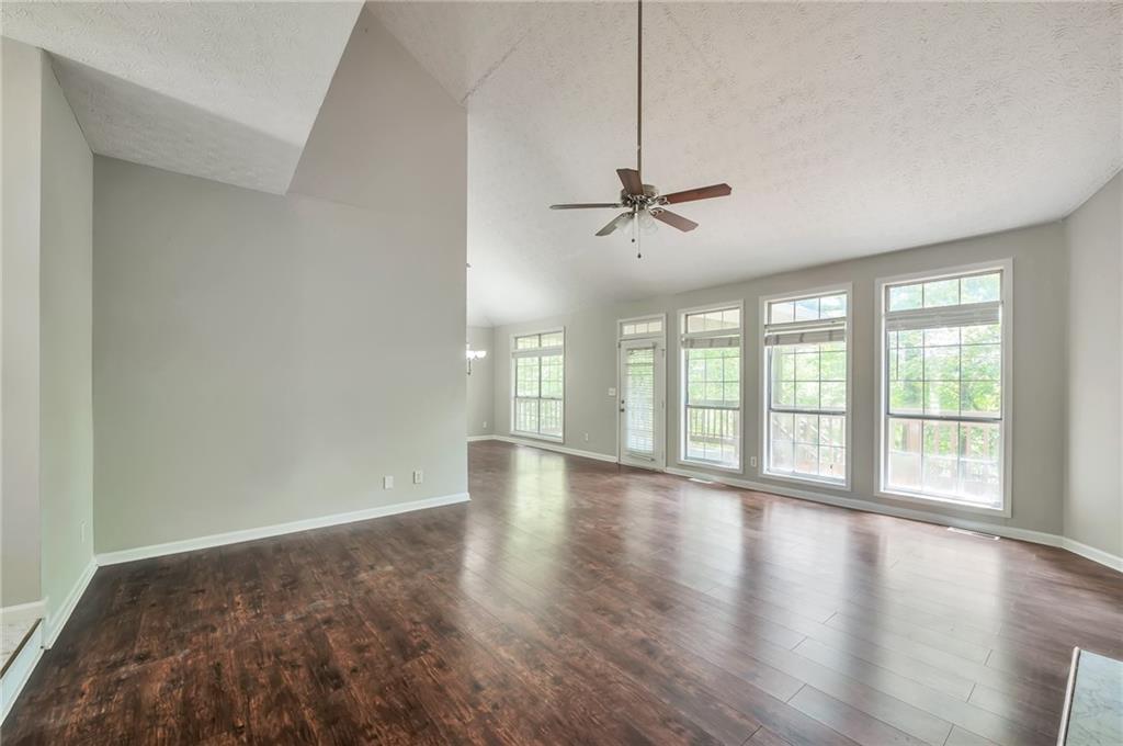 616 Lone Oak Court