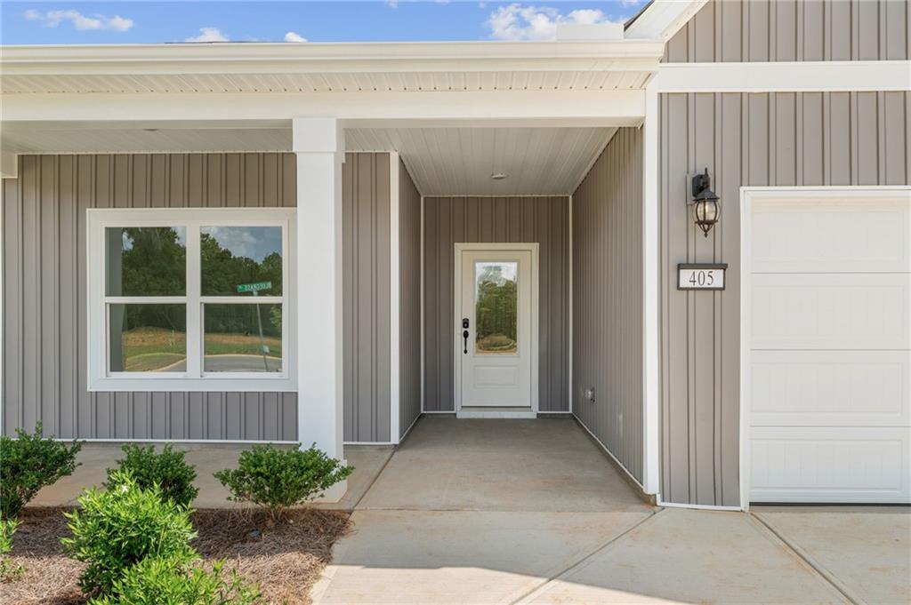 406 Bluegrass Lane