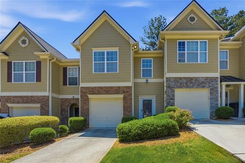Townhouse For Sale - 2871 Ridgeview Drive<br/> Atlanta, GA 30331