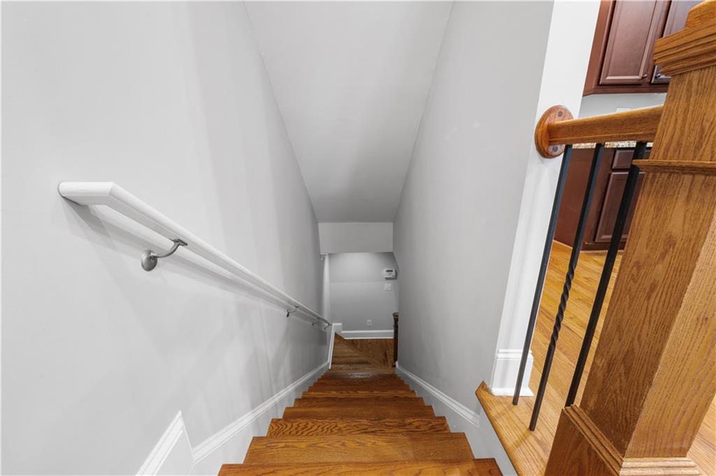 2548 Crescent Park Court #7, Atlanta, Georgia image 42