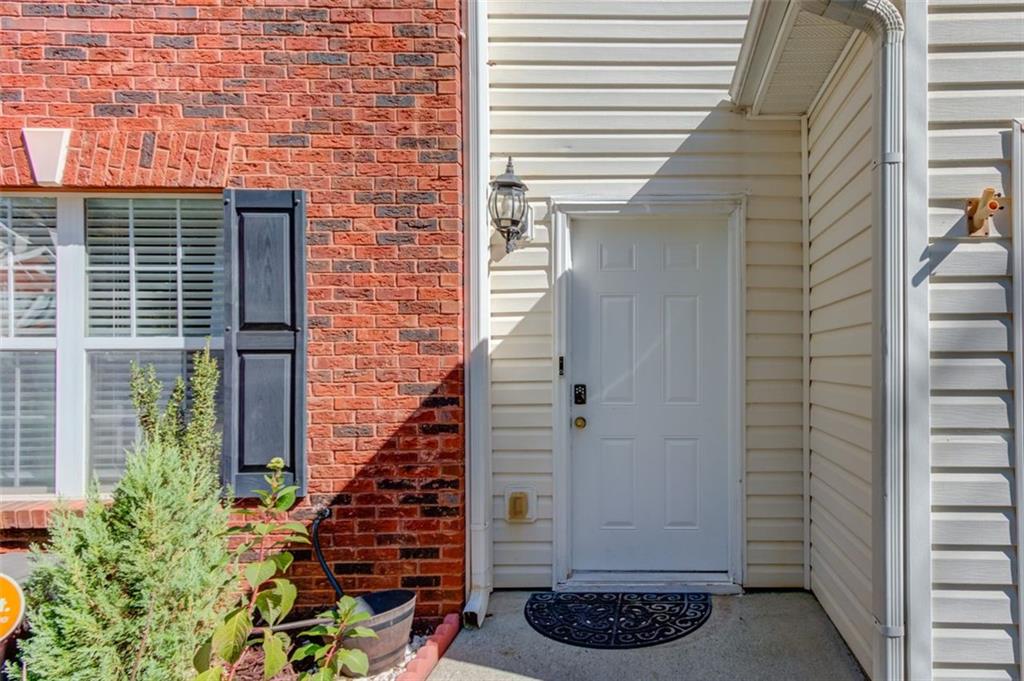 1811 Hayden Mill Court