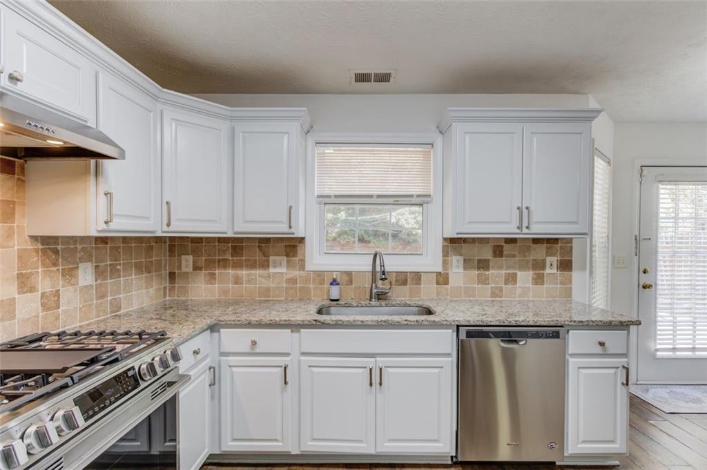 1811 Hayden Mill Court