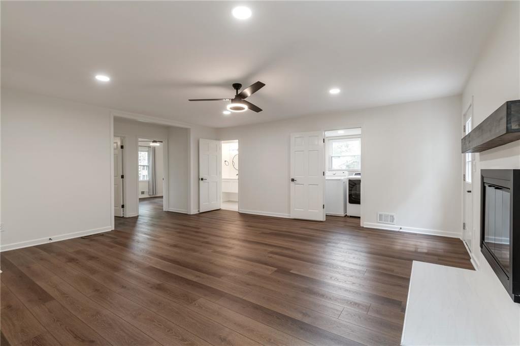 Hampton Hall - Residential