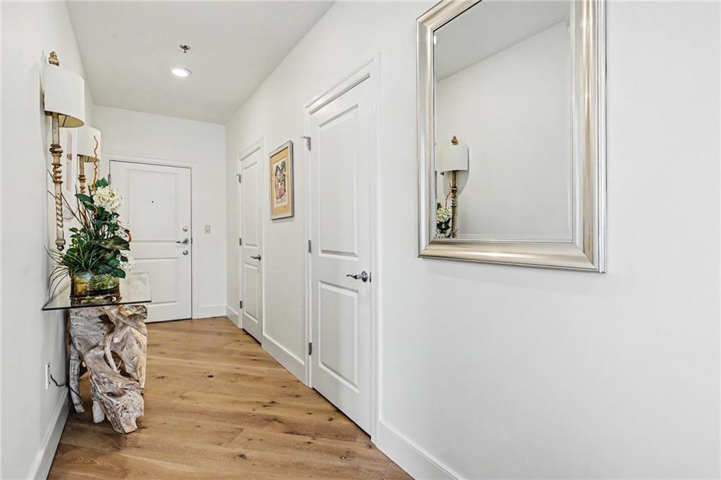 325 E Paces Ferry Road NE 1511