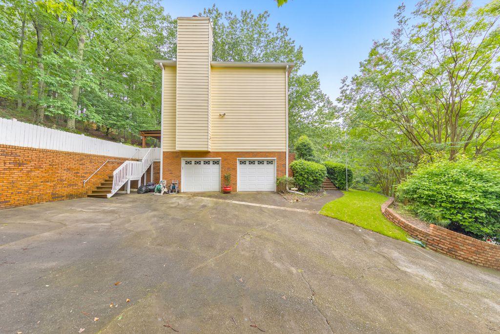 Woodstream - Residential Lease