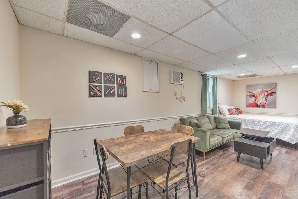 Woodstream - Residential Lease