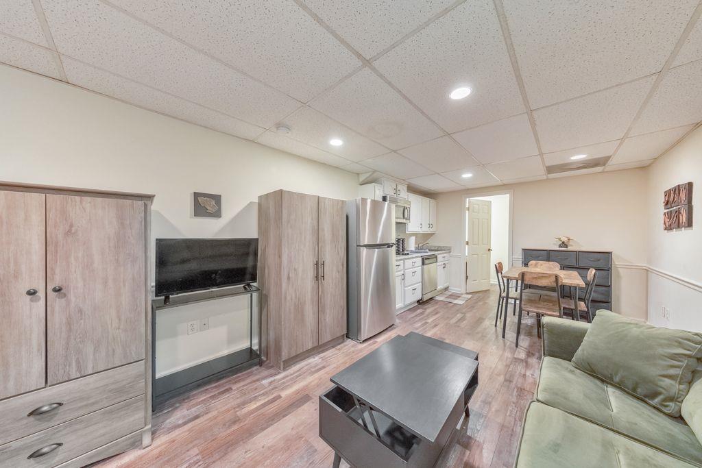 Woodstream - Residential Lease