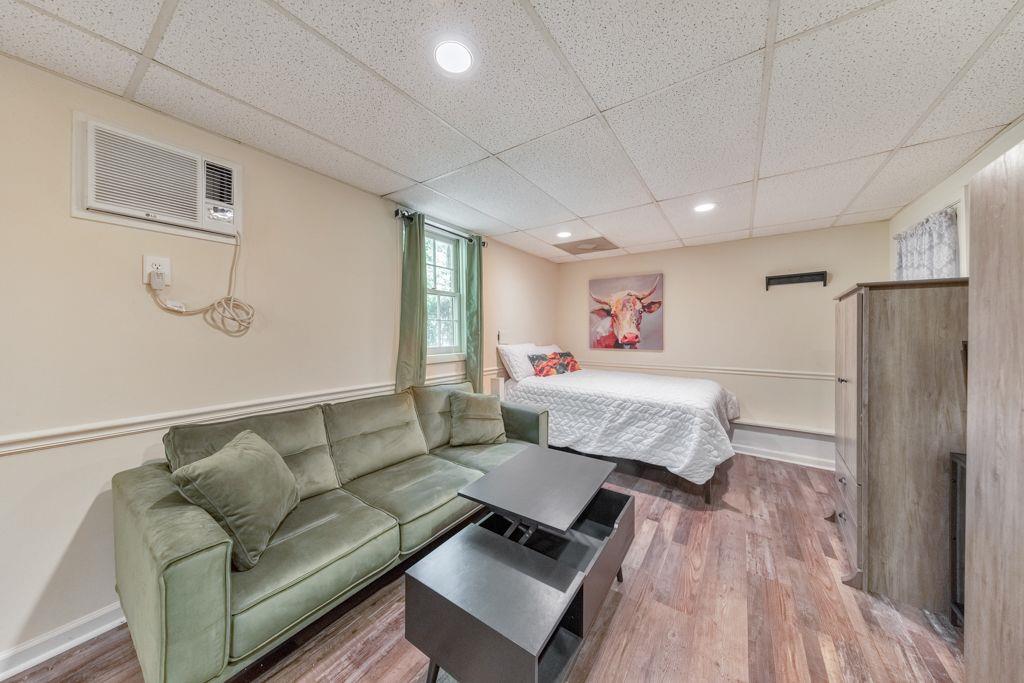 Woodstream - Residential Lease