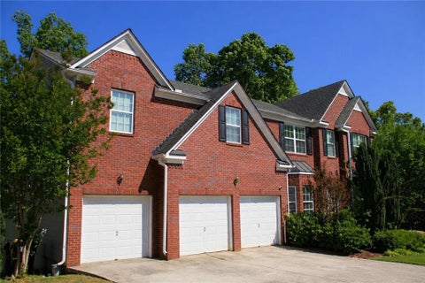 Homes For Sale - 4529 Bellemeade Drive<br/> Douglas County, Douglasville, GA 30135