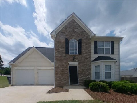 Homes For Rent - 629 Aspen Brook Drive<br/> Mcdonough, GA 30253