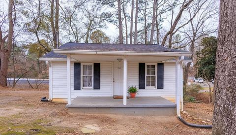 Homes For Sale - 100 Daisy Circle<br/> Canton, GA 30114