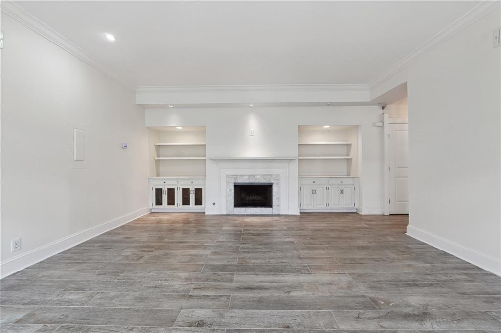 3636 Peachtree Road NE 405
