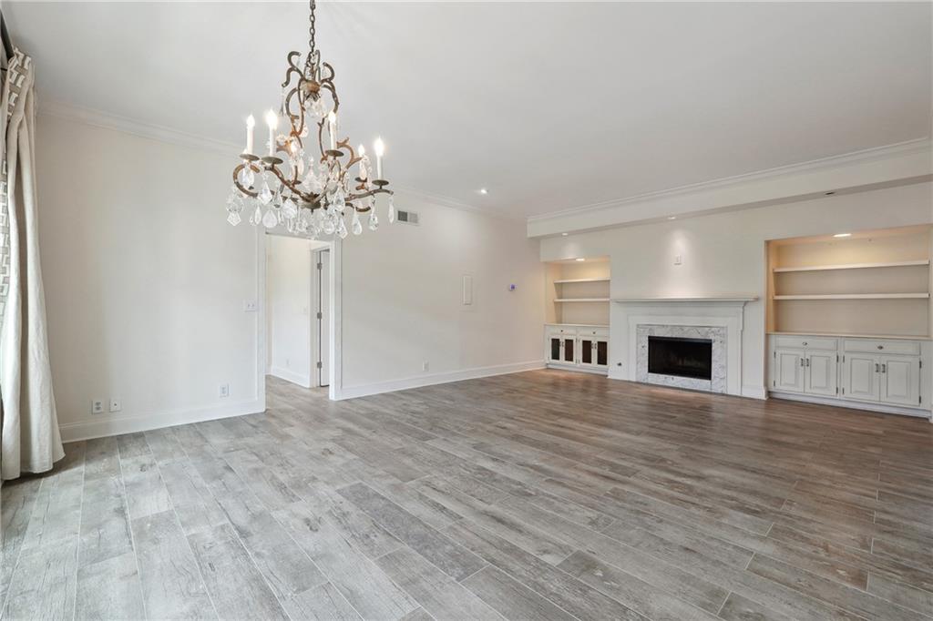 3636 Peachtree Road NE 405