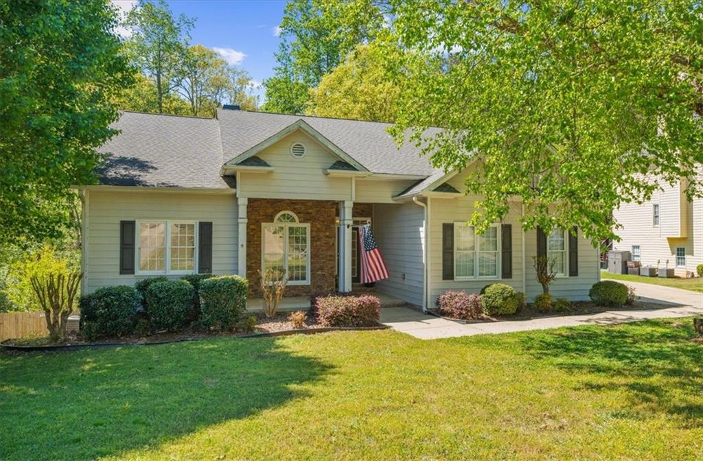 720 Walnut Lane