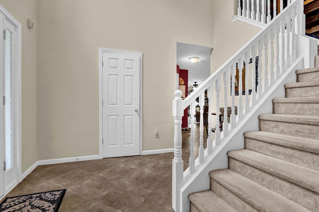 688 Country Grove Lane