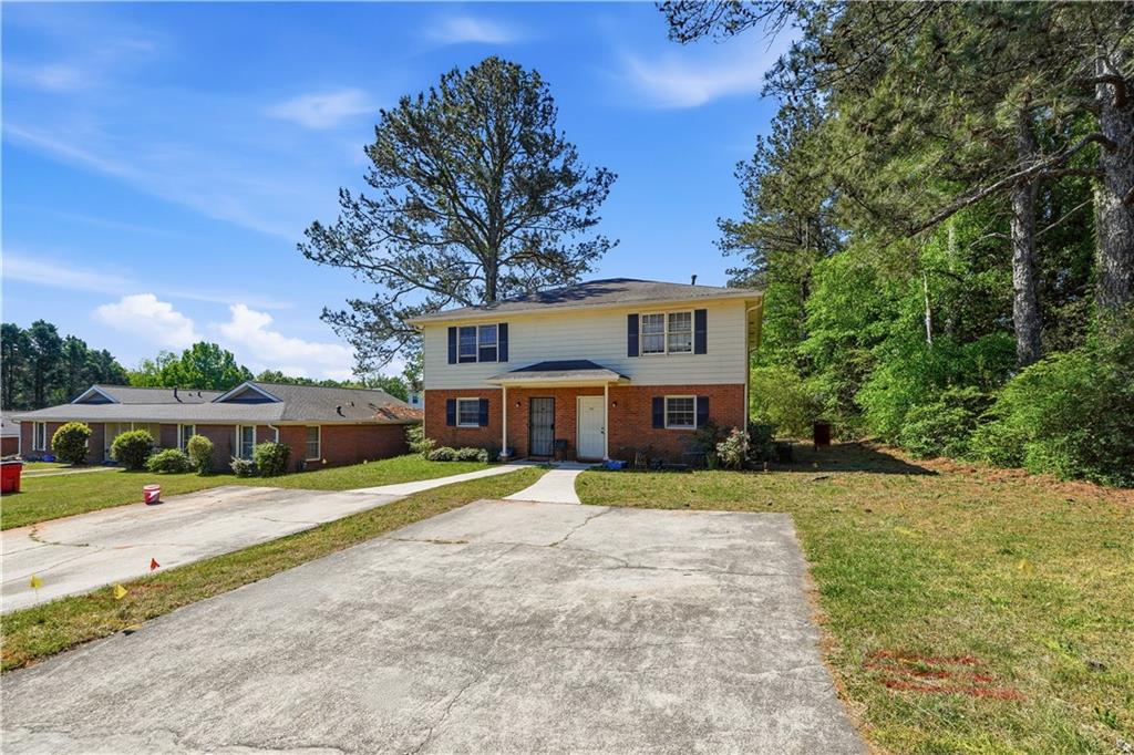 1600 Riverside Trail NE