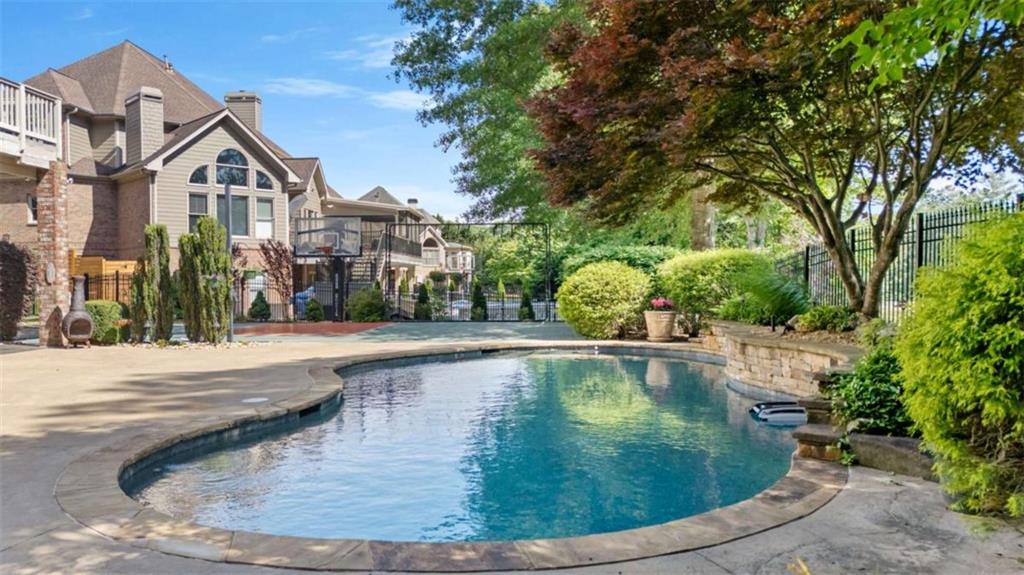 872 Pathview Court