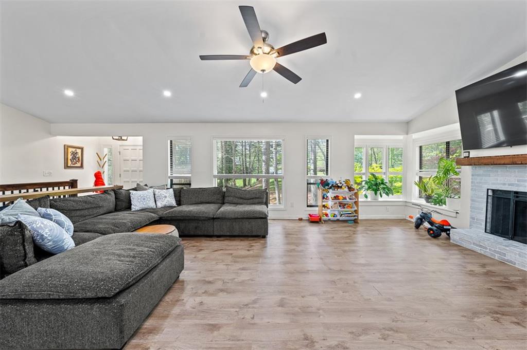 3378 Peachtree Chase, Duluth, Georgia image 7