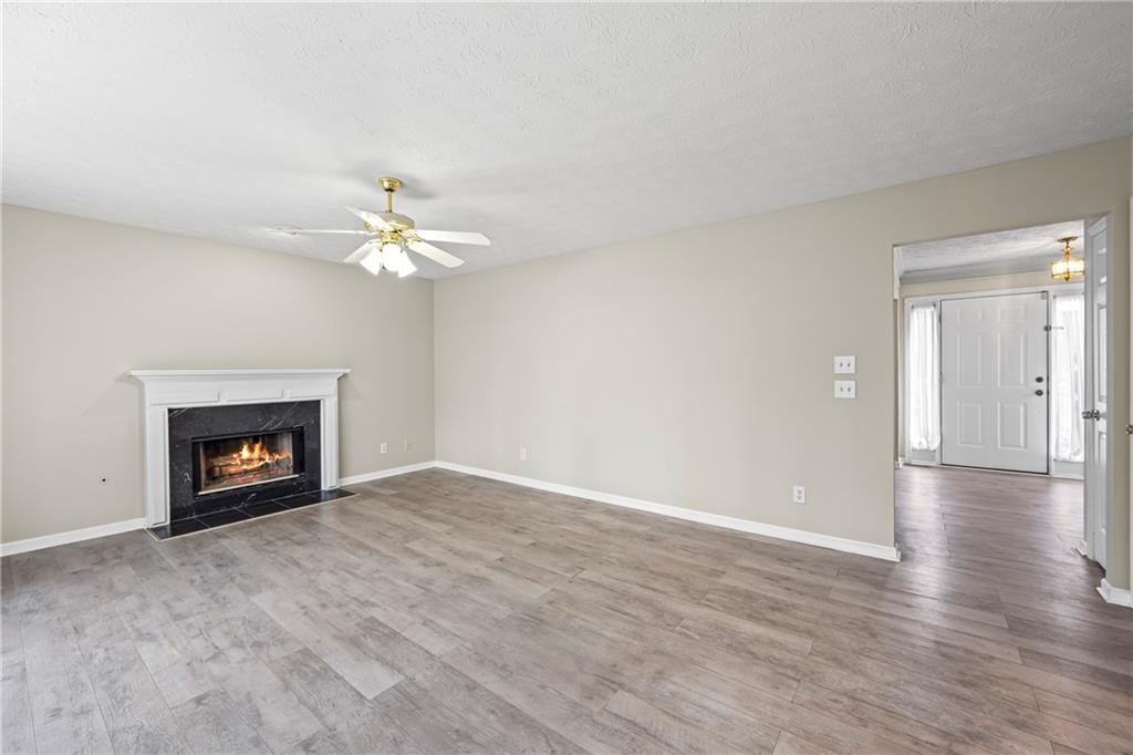 300 Radner Run, Lawrenceville, Georgia image 23