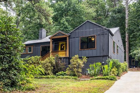 Photo of 1464 Oldfield Road, Decatur, GA 30030 (MLS # 7805228)