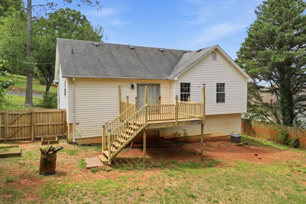 201 Hickory Lane