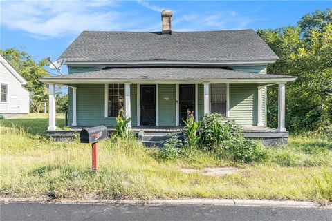 435 W Cherry Street Griffin GA 30223