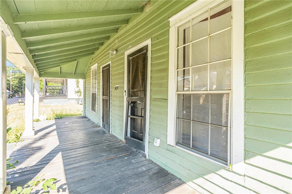 435 W Cherry Street