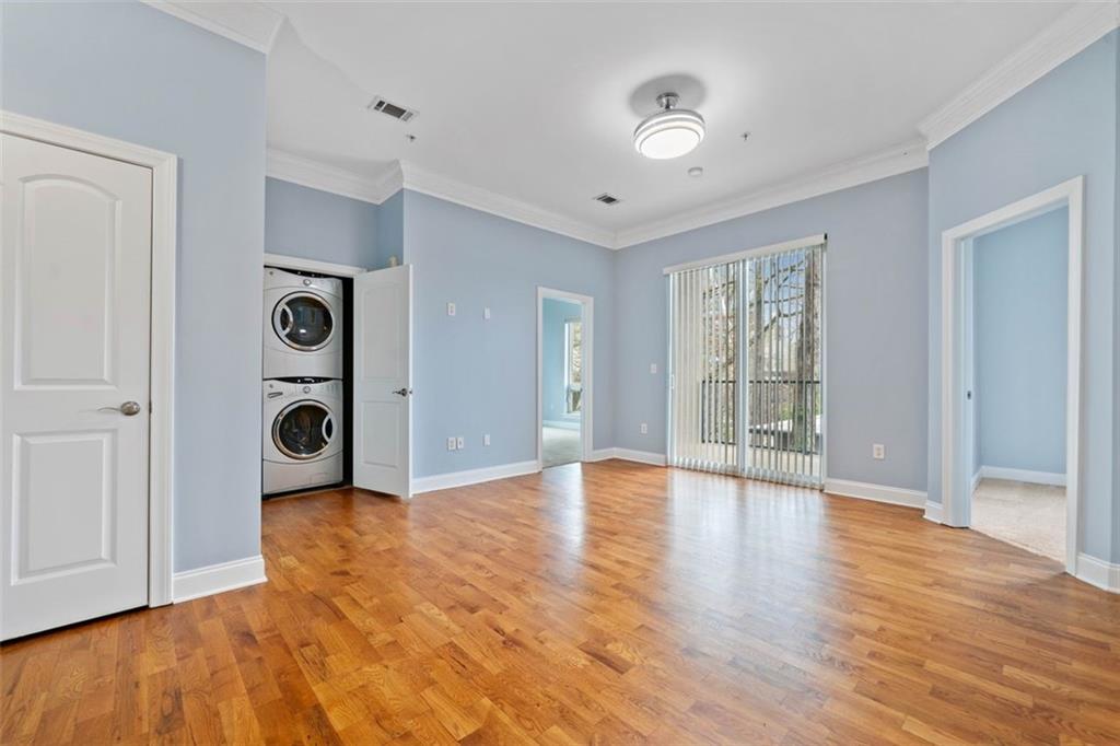 140 ALDEN Avenue NW 201