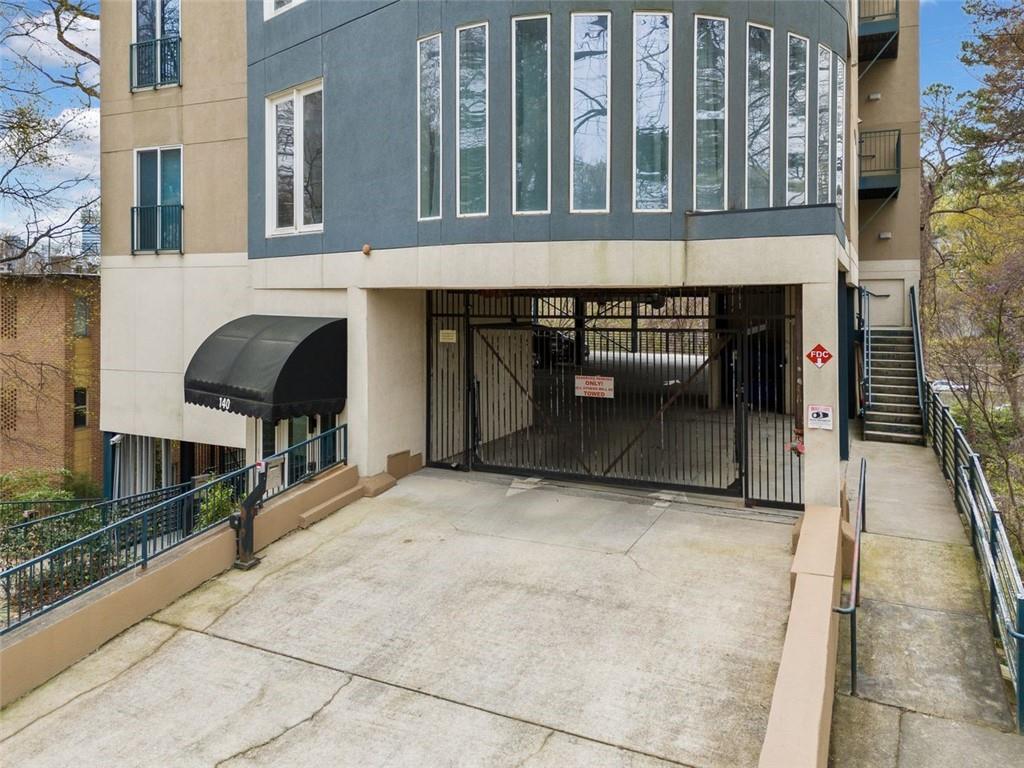 140 ALDEN Avenue NW 201