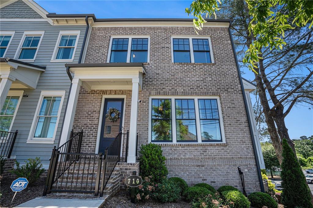 710 Elmwood Way, Roswell, Georgia image 26