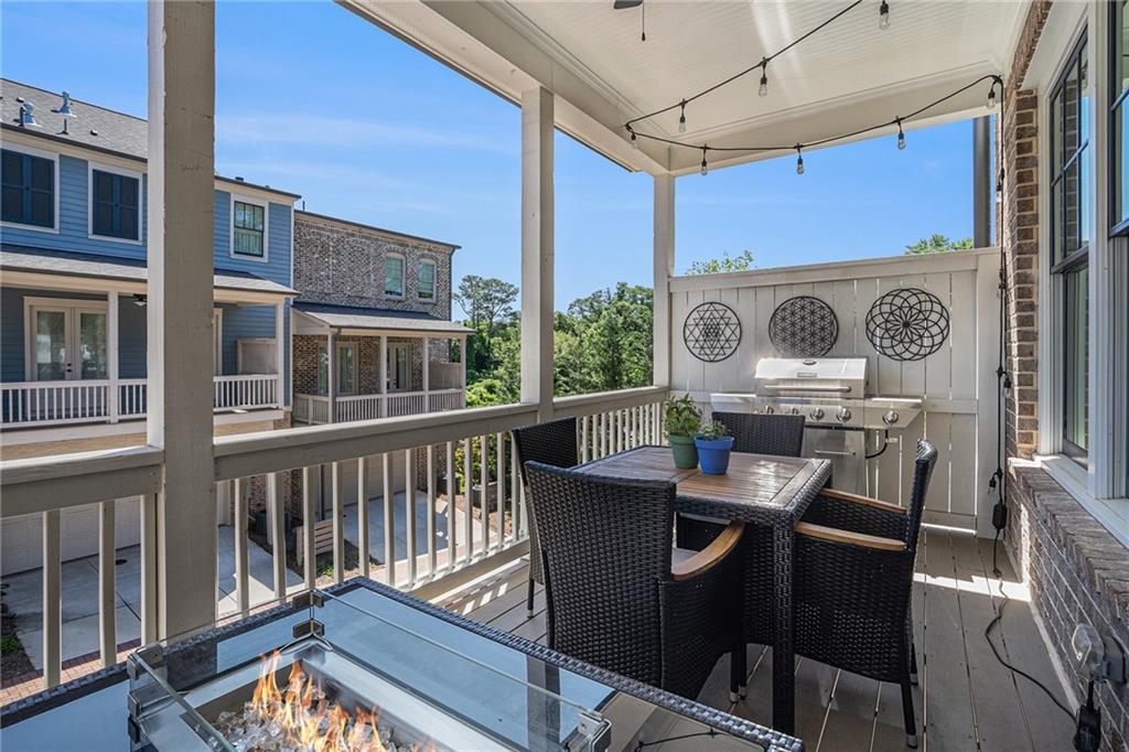 710 Elmwood Way, Roswell, Georgia image 23